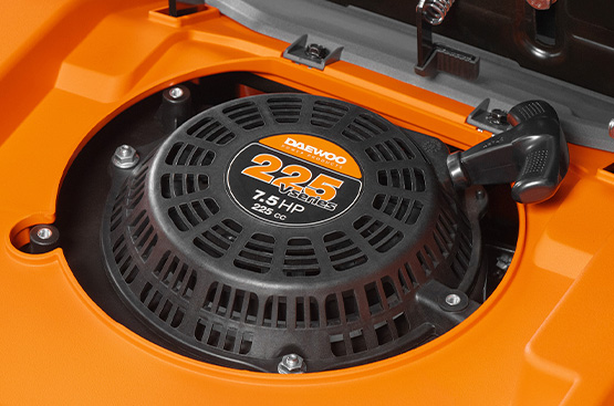 Райдер садовый бензиновый Daewoo DWR 610