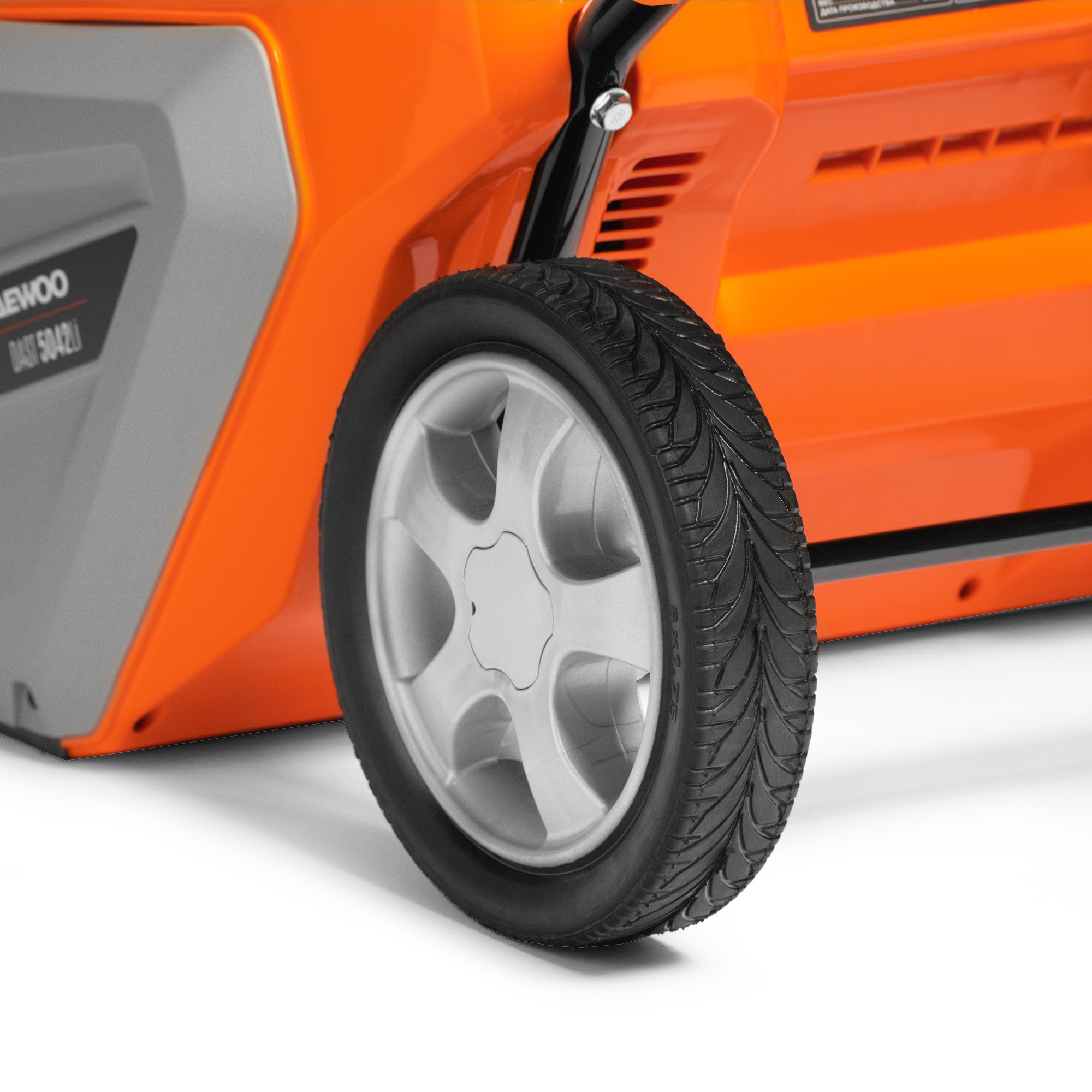 Снегоуборщик аккумуляторный DAEWOO DAST 5042Li