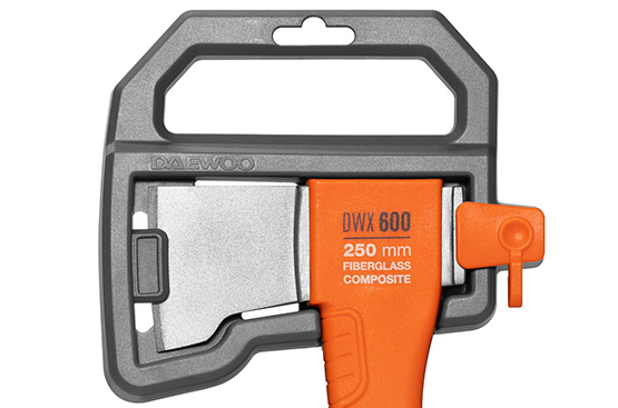 Топор универсальный 250 мм DAEWOO DWX 600 