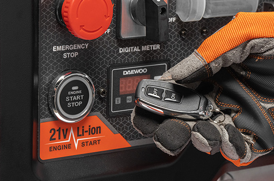Бензиновый газовый генератор Daewoo GDA 9500DPLi-3F
