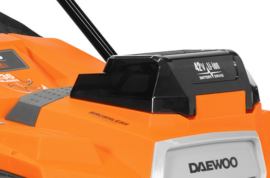 Скарификатор аккумуляторный DAEWOO DSC 3842Li 