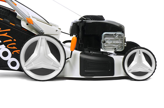 Газонокосилка бензиновая Daewoo L 55SPB (X blade)