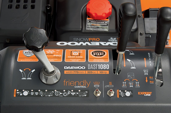 Снегоуборщик бензиновый Daewoo DAST 1080