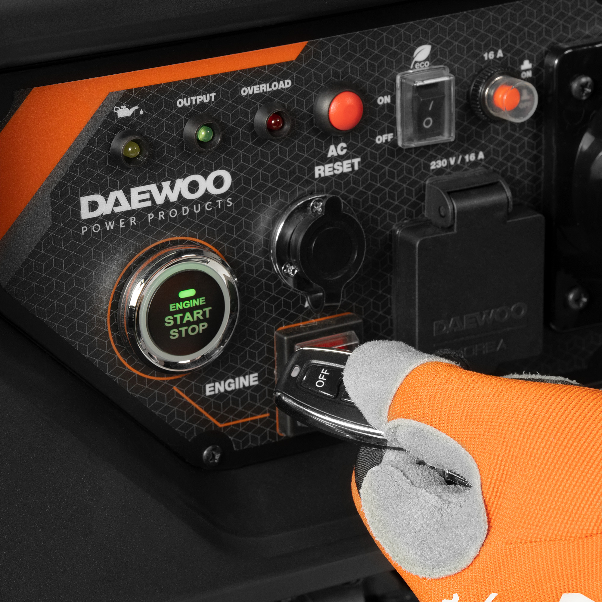 Инверторный бензиновый генератор DAEWOO GDA 11000DPEi-3