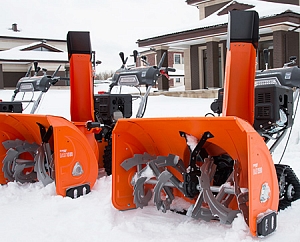 Снегоуборочная машина из газонокосилки – подготовка к работе